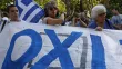 ΌΧΙ: manifestants en faveur du «non» qui l'a emporté à 61% lors du référendum en Grèce, dimanche 5 juillet 2015 Crédits photo : JOSE MANUEL RIBEIRO/AFP


