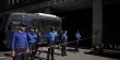 La police grecque protège le ministère de l’agriculture, lors d'une manifestation d’agriculteurs liée aux subventions agricoles européennes, le 11 novembre 2025. LOUISA GOULIAMAKI/ REUTERS