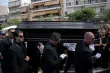 Lors des funérailles du chanteurs Giorgos Mazonakis, à Nikaia (Grèce), près d’Athènes, le 14 septembre 2026. ANGELOS TZORTZINIS/AFP