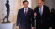 Le secrétaire d'État américain, Marco Rubio (à gauche), et son homologue grec, George Gerapetritis, à Athènes le 7 octobre 2026.