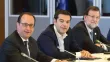 Le président François Hollande, le premier ministre grec Alexis Tsipras, et le premier ministre espagnol Mariano Rajoy, lors du sommet européen, lundi à Bruxelles. Crédits photo : YVES HERMAN/REUTERS


