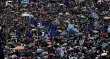 Des milliers de manifestants pro-européens favorables aux propositions des créanciers ont manifesté, mardi, sur la place Syntagma à Athènes - AFP


