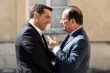 Le premier ministre grec Alexis Tsipras avec le président français François Hollande, le 25 août 2016 à la Celle Saint-Cloud (France). Image: Keystone


