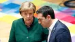 La chancelière allemande Angela Merkel et le Premier ministre grec Alexis Tsipras, le 10 mars 2017 à Bruxelles


