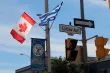 Drapeaux grec et canadien @ Greektown on the Danforth
