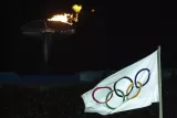 Dans le contexte d'épidémie de coronavirus, le relais de la flamme olympique a été interrompu vendredi en Grèce en raison d'une trop grande affluence sur le parcours. (Bruno Fablet/L'Équipe)


