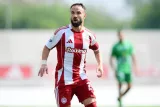 Mathieu Valbuena en Super League 2 avec l'Olympiakos B contre Panargiakos (2-1) le 18 octobre 2025 au centre d'entraînement de l'Olympiakos. (K.Lato /Eurokinissi / Icon Sport)