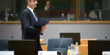 Le premier ministre grec Kyriakos Mitsotakis arrive à une table ronde lors du sommet européen au siège de l’UE, à Bruxelles, le 19 mars 2026. NICOLAS TUCAT/AFP