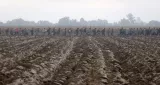 Au terme du mini-sommet de dimanche à Bruxelles, l'Union européenne annonce la création de 100.000 places d'accueil pour les réfugiés en Grèce et dans les Balkans. - Darko Bandic/AP/SIPA



