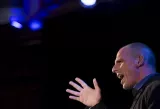 L'ancien ministre des finances grec Yanis Varoufakis lance mardi à Berlin son mouvement politique Democracy in Europe Movement 2025 (DIEM25), en faveur de plus de démocratie et de transparence dans les institutions européennes.


