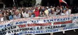 Les retraités grecs manifestent, le 3 octobre à Athènes, contre la baisse drastique de leurs pensions. Crédits photo : LOUISA GOULIAMAKI/AFP


