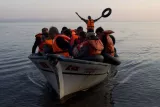 En 2015, la majeure partie des centaines de milliers de migrants se retrouvant en Europe étaient arrivés après avoir quitté les côtes turques à destination de la Grèce.


