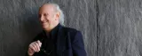 A 81 ans, Petros Markaris est toujours inspiré par la crise qui ronge son pays, lui qui y avait déjà consacré une trilogie policière. Dans ce nouvel ouvrage, l'auteur n'entrevoit pas d'embellie providentielle. © Isolde Ohlbaum/laif


