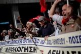 Manifestation, à Athènes, de retraités grecs contre un plan de réduction de leurs pensions, le 3 octobre 2017.


