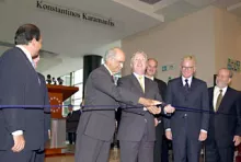 karamanlis pe