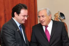 papaconou kahn