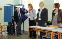 papoulias elections