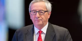 Juncker déplore les faibles progrès sur le programme d'aide financière à la Grèce.