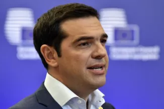 Le Premier ministre grec Alexis Tsipras refuse «ultimatums et chantages» Le Premier ministre grec Alexis Tsipras refuse «ultimatums et chantages».