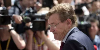 Van Overtveldt: Le gouvernement grec porte une énorme responsabilité envers la population Van Overtveldt: Le gouvernement grec porte une énorme responsabilité envers la population.