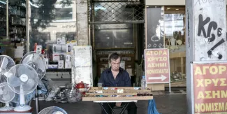 La Grèce aura besoin de 36 milliards supplémentaires des Européens, selon le FMI La Grèce aura besoin de 36 milliards supplémentaires des Européens, selon le FMI.