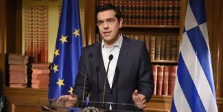 Grèce : Tsipras reste mystérieux sur le sort de son gouvernement si le oui l'emporte Grèce : Tsipras reste mystérieux sur le sort de son gouvernement si le oui l'emporte.
