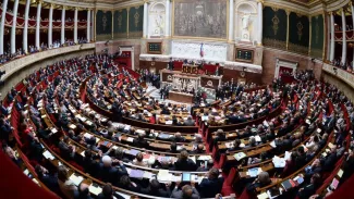 Un vote sur le plan grec mercredi au Parlement L'hémicycle de l'Assemblée nationale. Crédits photo : MARTIN BUREAU/AFP