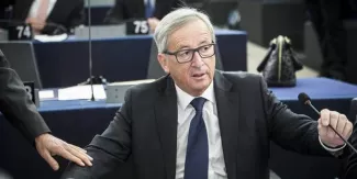 Réfugiés, Grèce, Brexit: Juncker a prononcé son 1er discours sur l'état de l'UE Réfugiés, Grèce, Brexit: Juncker a prononcé son 1er discours sur l'état de l'UE.