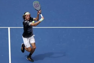 Tennis - ATP : Stefanos Tsitsipas passe l'obstacle Nikoloz Basilashvili Tennis - ATP : Stefanos Tsitsipas passe l'obstacle Nikoloz Basilashvili.