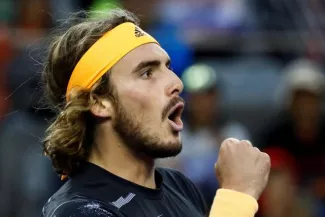 Tennis - Pékin : Stefanos Tsitsipas domine John Isner à Pékin Tennis - Pékin : Stefanos Tsitsipas domine John Isner à Pékin.
