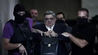 Aube dorée: après quatre ans de procès, la comparution attendue de Nikos Michaloliakos.