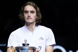 Tennis - Coronavirus - Coronavirus : Tsitsipas estime que le « confinement est bon pour notre planète » Stefanos Tsitsipas ne semble pas trop souffrir moralement du confinement provoqué par la pandémie de coronavirus. (F. Porcu /Presse Sports)