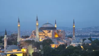 La Russie et la Syrie s'entendent pour la construction d'une copie de Sainte-Sophie La Russie et la Syrie s'entendent pour la construction d'une copie de Sainte-Sophie.