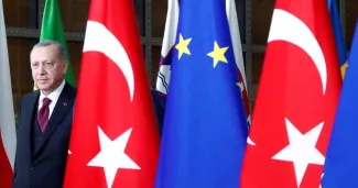 Face à la Grèce, les Turcs du côté d’Erdogan Face à la Grèce, les Turcs du côté d’Erdogan.