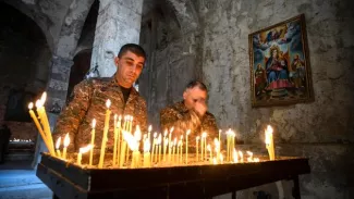 Au Karabakh, les adieux des Arméniens au monastère orthodoxe de Dadivank Au Karabakh, les adieux des Arméniens au monastère orthodoxe de Dadivank.