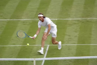 Stefanos Tsitsipas, avant Wimbledon : « J'aime cette surface » Stefanos Tsitsipas, lors de sa dernière apparition sur le gazon de Wimbledon, il y a deux ans. (S. Boué/L'Équipe)