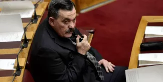 Grèce: arrestation du numéro 2 du parti néonazi, en fuite Grèce: arrestation du numéro 2 du parti néonazi, en fuite.