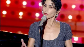 Décès de la chanteuse grecque Angelique Ionatos à 67 ans Angelique Ionatos en 2003. Datchary Jean-Jacques/ABACA
