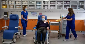 La vaccination des soignants sera obligatoire en Grèce dès septembre La vaccination des soignants sera obligatoire en Grèce dès septembre.