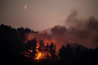Incendies sur l’île d’Eubé en Grèce: Les pompiers commencent lentement à prendre le contrôle Incendies sur l’île d’Eubé en Grèce: Les pompiers commencent lentement à prendre le contrôle.
