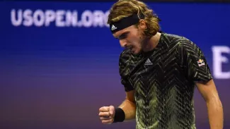 Tsitsipas et les «pauses pipi» : «Je ne brise aucune règle» Tsitsipas, une qualification et des sifflets pour accompagner une nouvelle pause. AFP