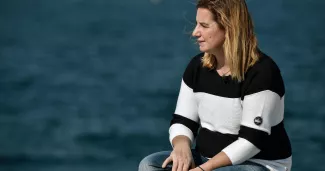 #Metoo en Grèce: «Jusqu’alors, parler de viol ou de violence domestique était un tabou» La championne olympique de voile Sofía Bekatórou, en février 2021, à Athènes.