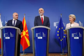 Demandes d’adhésion: L’UE ouvre les négociations avec l’Albanie et la Macédoine Demandes d’adhésion: L’UE ouvre les négociations avec l’Albanie et la Macédoine.