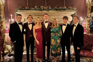 La famille royale de Grèce : retour sur le devant de la scène médiatique La famille royale de Grèce : retour sur le devant de la scène médiatique.