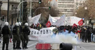 Grèce: le deuil et la colère après un drame ferroviaire.