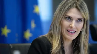 Eva Kaili sur le Qatargate: «Si je n’arrive pas à convaincre de mon innocence, je ne retournerai jamais dans mon pays» Eva Kaili sur le Qatargate: «Si je n’arrive pas à convaincre de mon innocence, je ne retournerai jamais dans mon pays».