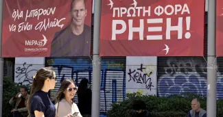 Grèce: le retour de Yanis Varoufakis, porté par les jeunes Grèce: le retour de Yanis Varoufakis, porté par les jeunes.