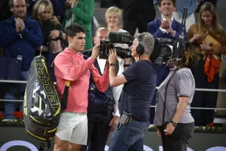 Carlos Alcaraz disputera vendredi la deuxième demi-finale de sa carrière en Grand Chelem. (P. Lahalle/L'Équipe)


