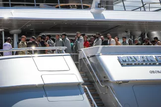 Au large des côtes grecques: Septante-huit migrants meurent dans l’un des pires naufrages Au large des côtes grecques: Septante-huit migrants meurent dans l’un des pires naufrages.
