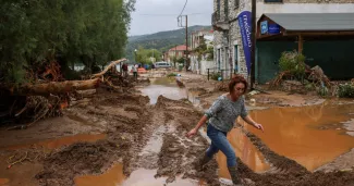 Les pluies tombées en Grèce en vingt-quatre heures représentent-elles un record ? Les pluies tombées en Grèce en vingt-quatre heures représentent-elles un record ?.